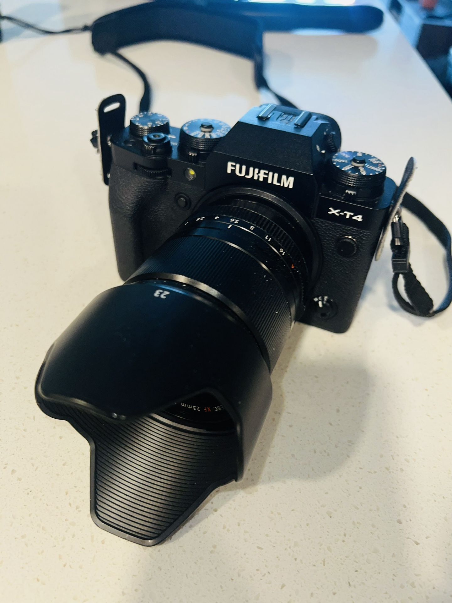 Fujfilm X-T4 Mirrorless Digital Camera XF18-55mm Lens