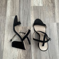 black wedge heels 