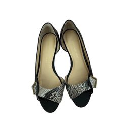  pretty snake print flats with little heel 🖤 PICK UP PREFFERED