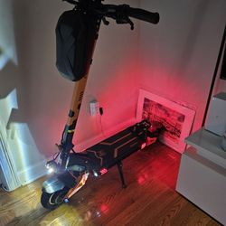 Kukirin G3 Pro Electric Scooter.