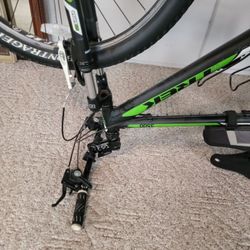 Trek 3500 Mountain Bike 3 Series With Bontrager Tires