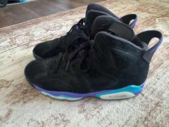 10.5 Jordan 6’s used