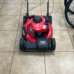 Craftsman - M220 Lawnmower 