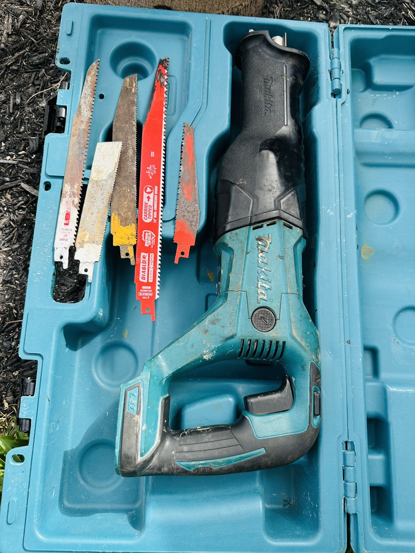 Makita Sawsall 18 V Heavy Duty