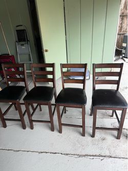 4 Dining chairs