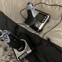 Logitech G X52 Flight Control System 