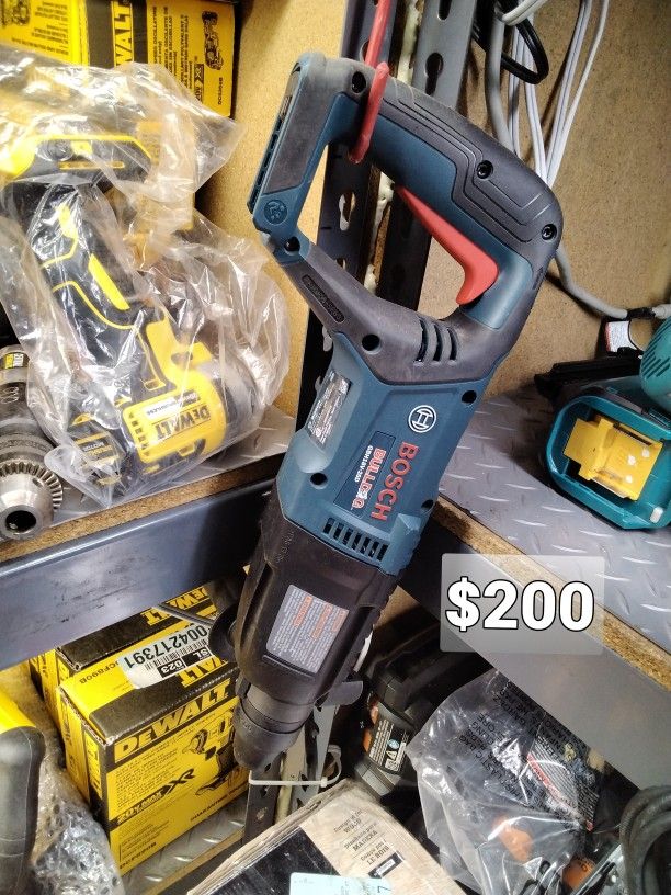 Bosch Hammer Brushless 18v 013mm (1/2")