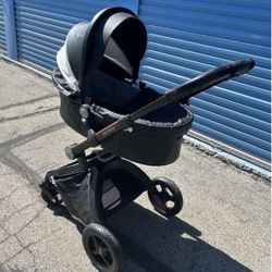 Hot Mom Bassinet Stroller 