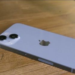 iPhone 14