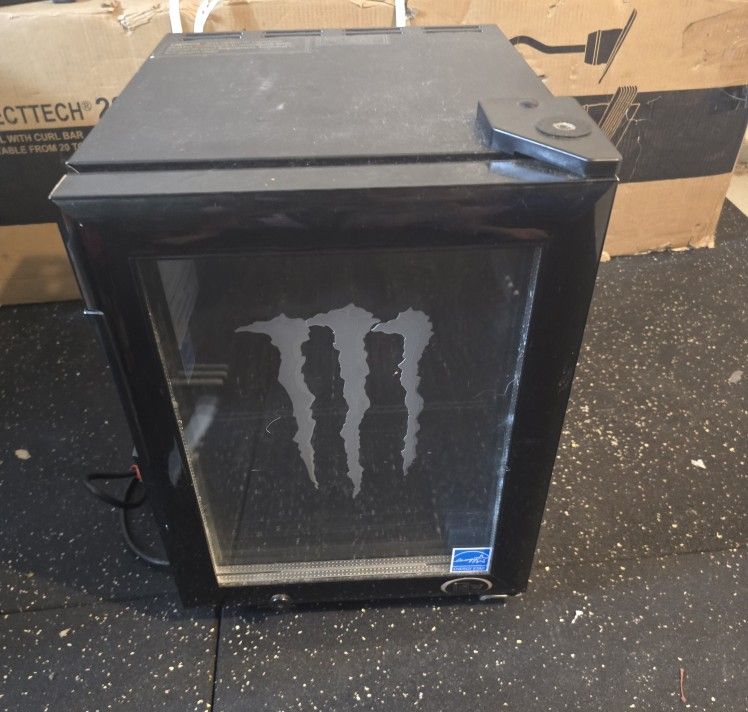 MONSTER ENERGY DRINK MINI FRIDGE COOLER