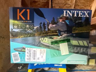 Brand new 1 person Inflatable Kayak