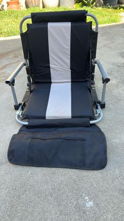 Stransport Stadium folding chairs 3 Ea.