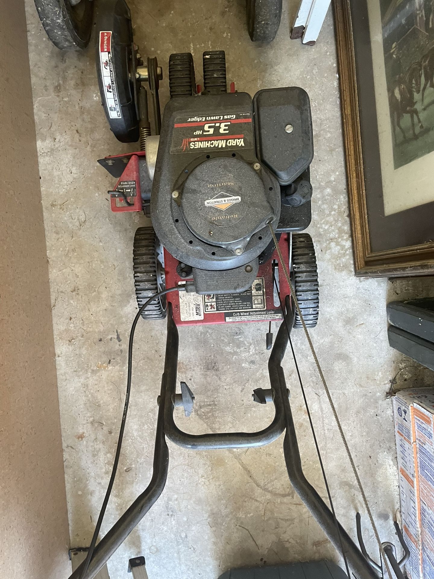 Lawn Equipment 