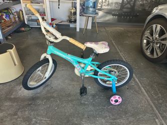 Girls bike 16” with training wheels