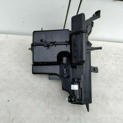 13-19 Nissan Pathfinder Windshield Washer Reservoir 2013 2014 2015 2016 2017 2018 2019