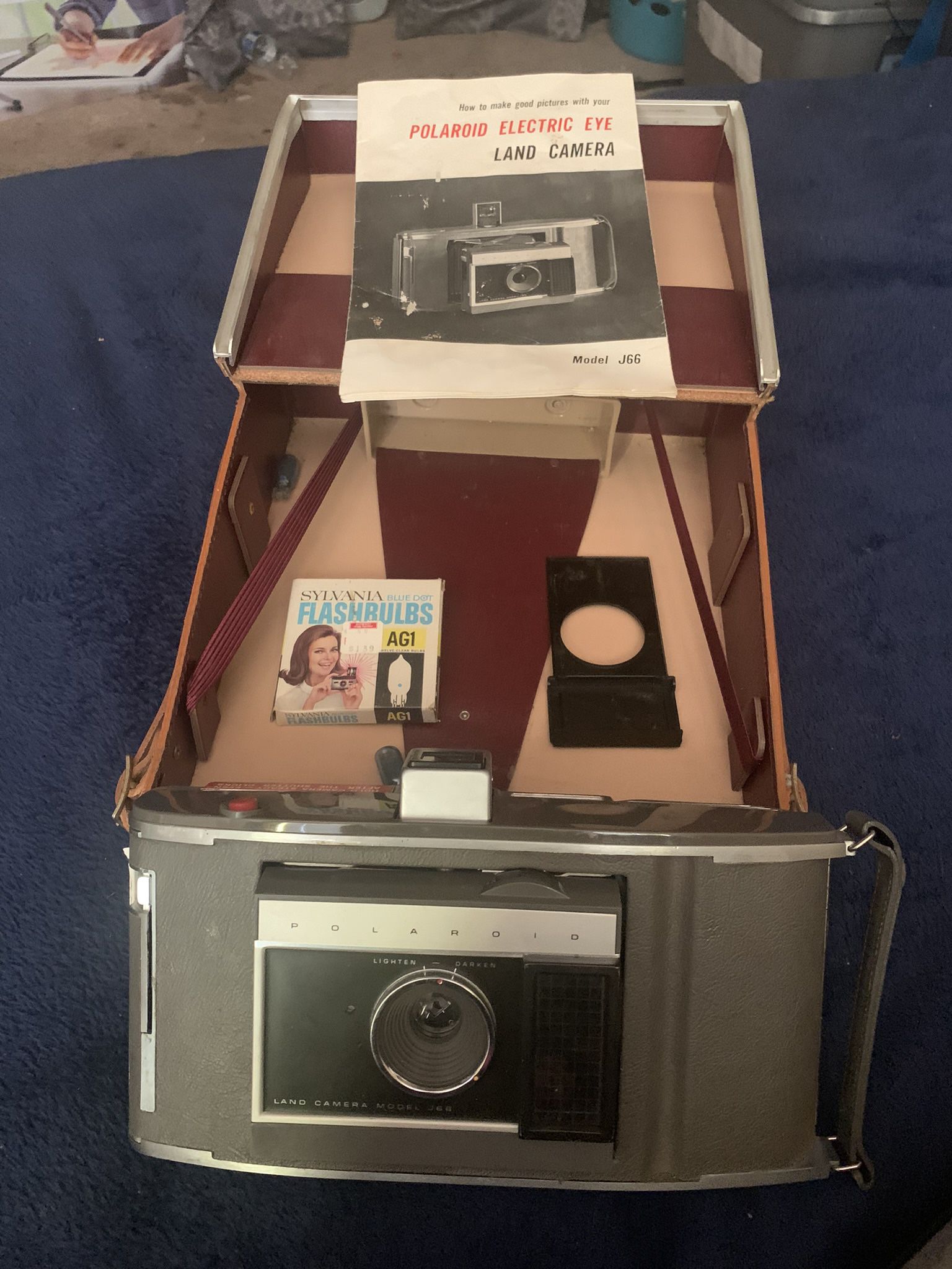 1960 Polaroid Camera With All Pieces