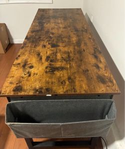 Table/Desk