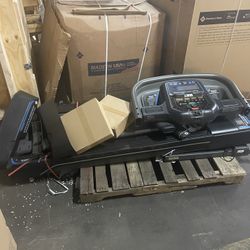 Treadmill 