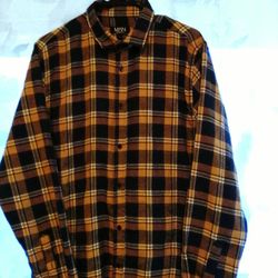 Men's Plaid Button-Up Flannel