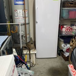 Narrow Upright Freezer