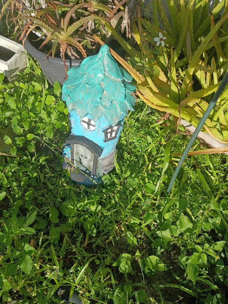 Lighthouse Garden/Yard Decoration 