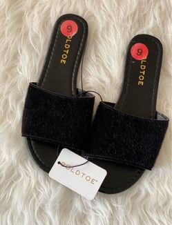 Black fuzzy sandals