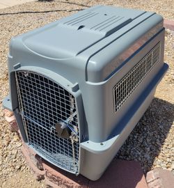 Like  New 36" Inch Long Large Petmate Sky Kenne Airline Approved l Dog Crate