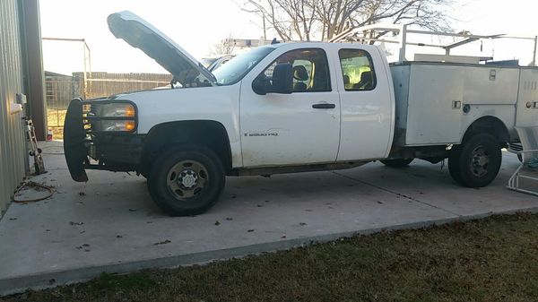 Chevrolet 2500hd for Sale in Azle, TX - OfferUp