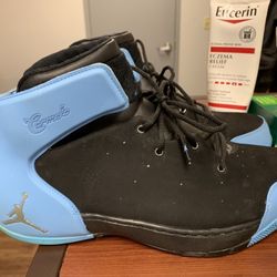 Jordan Carmelo 1.5 Black And Blue Like New