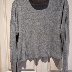 ambiance gray ribbed blouse high neck size S no inside tag