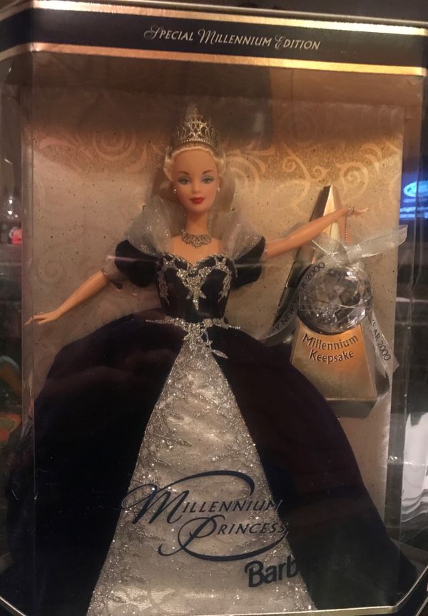 Millennial Barbie Year 2000 for Sale in Bremerton, WA - OfferUp