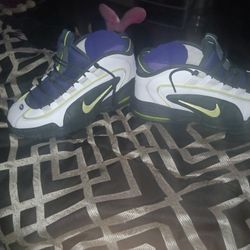 Penny Hard away Shoes Size7