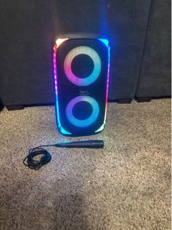 Moving! Karaoke Machine with 1 mic
