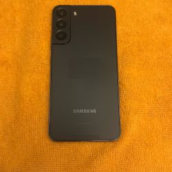 Samsung Galaxy S22 + Unlocked