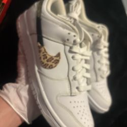 Nike Wmns Dunk Low SE Primal White 