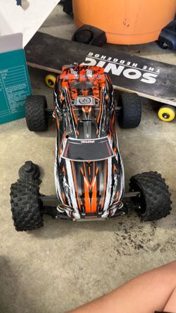 Traxxas rustler 2wd xl5