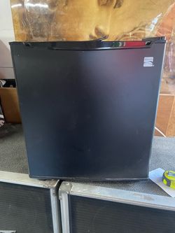 KENMORE 18” FRIDGE