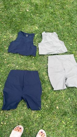 Motherhood maternity workout clothes