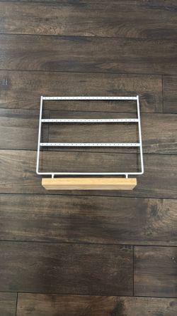 Jewelry Stand