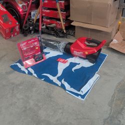 Milwaukee M18 Fuel Blower Kit Set 