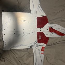 northface x supreme collab windbreaker 