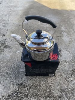 Joyce Chen tea kettle