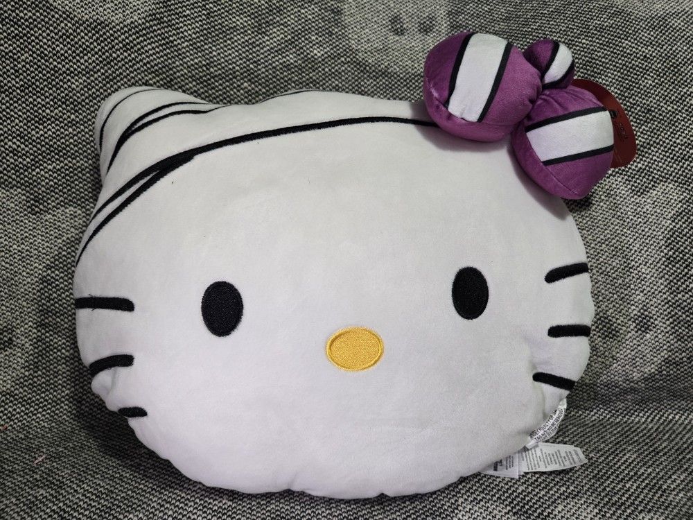 Hello Kitty Pillow