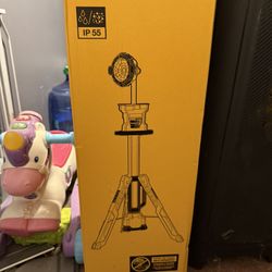 Dewalt 20v Tower Light 