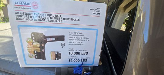 U-Haul Adjustable Channel Dual-Ball Hitch Mount