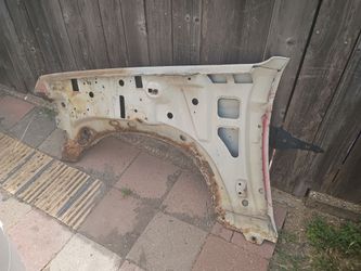 80's Ford bronco passenger fender