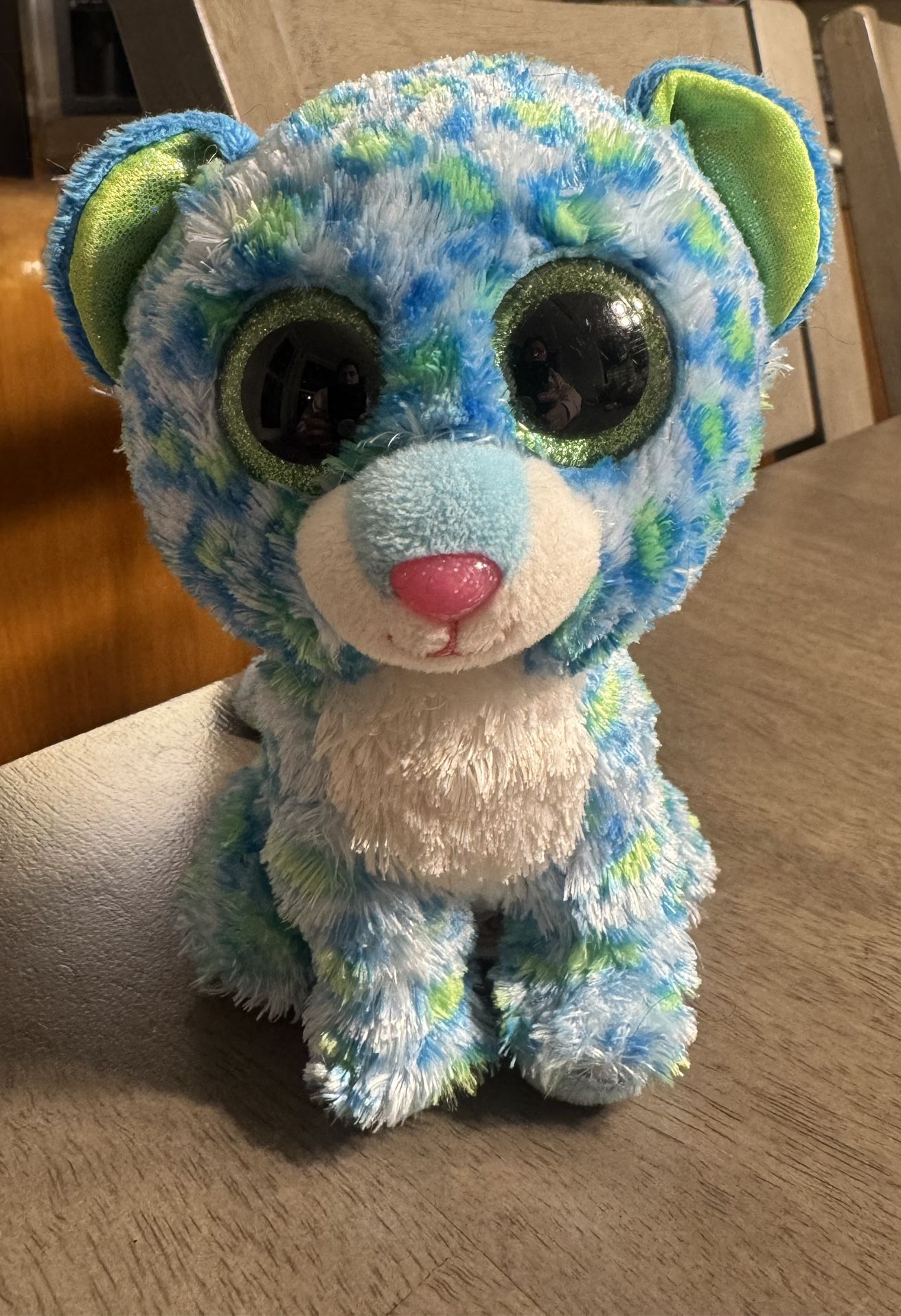 TY Beanie Boo Leona the leopard 