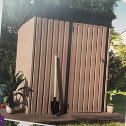 Metal storage shed