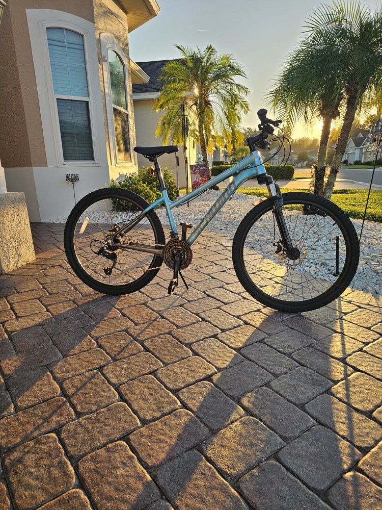 Schwinn Axum Sport Adult Men's 27.5 Mountain Bike Medium Frame