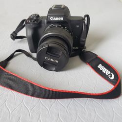 Canon EOS M50 Camera 